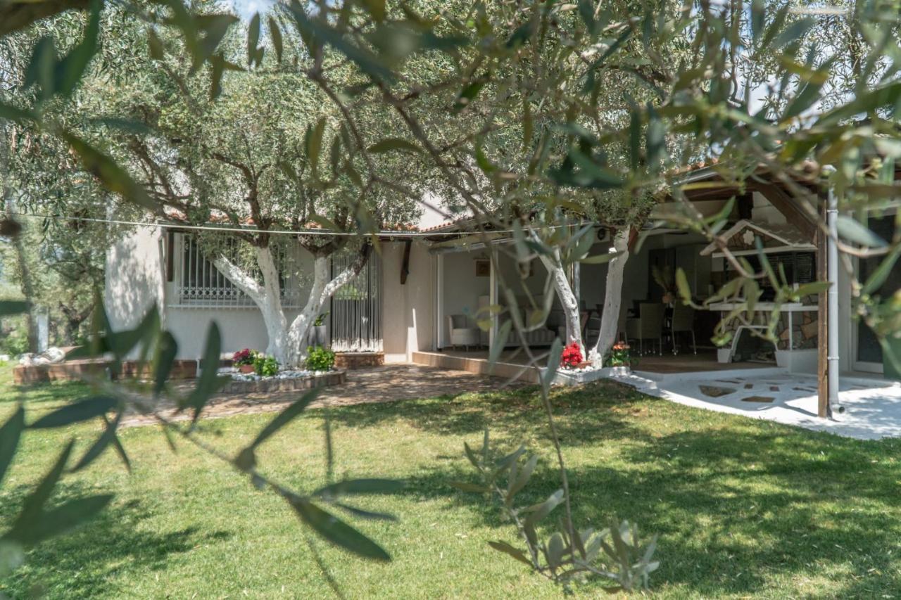 Villa Luna Makri Exterior photo